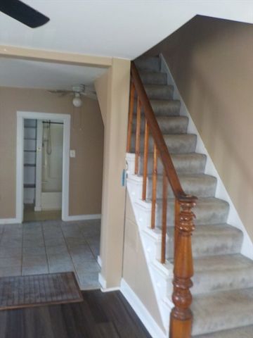 85 Maplewood Ave, Swansea, MA 02777