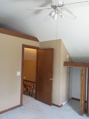 85 Maplewood Ave, Swansea, MA 02777