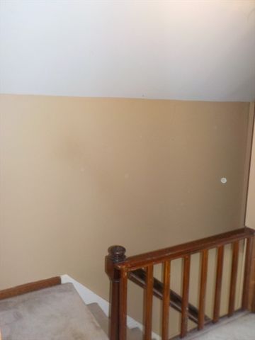 85 Maplewood Ave, Swansea, MA 02777