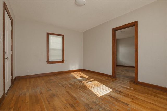 713 Dakota Street, Leavenworth, KS 66048