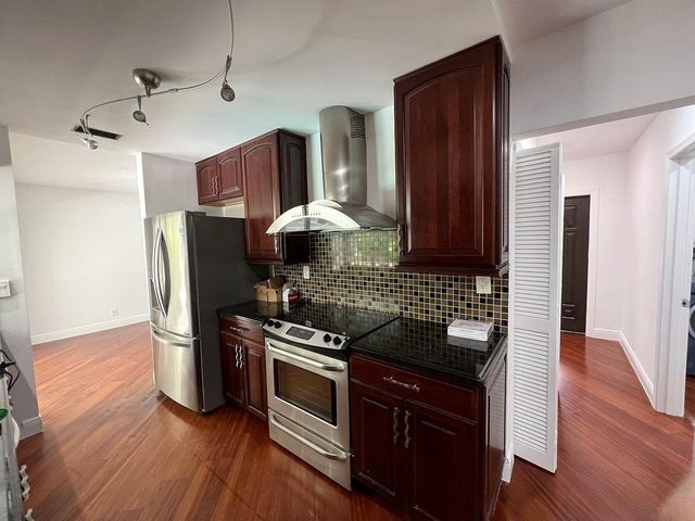 1250 SW 15th Avenue 1250, Boca Raton, FL 33486