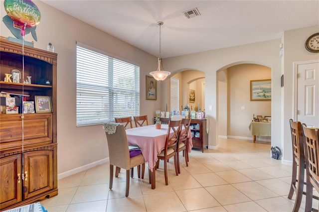 11008 SW Winding Lakes Circle, Port St. Lucie, FL 34987