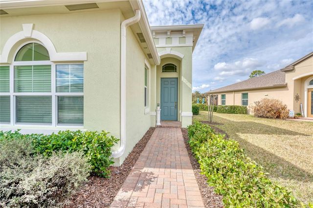 11008 SW Winding Lakes Circle, Port St. Lucie, FL 34987