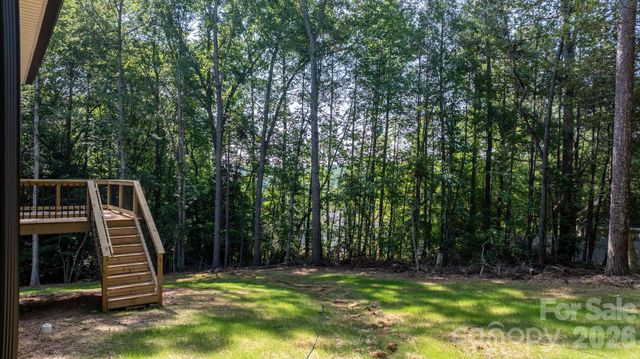 3821 54th Avenue NE, Hickory, NC 28601