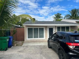 4121 SW 20th St 1, Fort Lauderdale, FL 33317