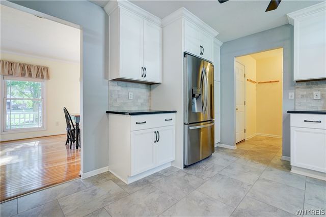 1028 Wickerton Lane, Webster, NY 14580