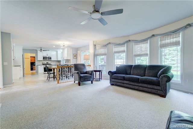 1028 Wickerton Lane, Webster, NY 14580