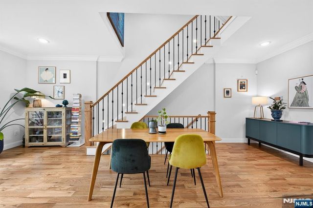 865 Summit Avenue 2, Jersey City, NJ 07307