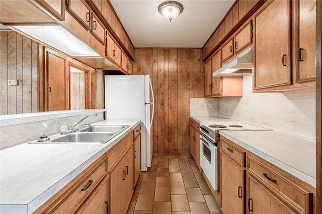 112, 116, 120 Mcadams Lane, Huntsville, TX 77340