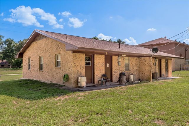 112, 116, 120 Mcadams Lane, Huntsville, TX 77340