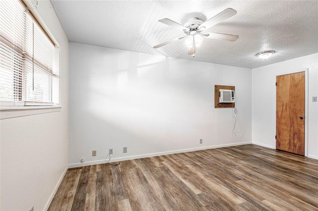 112, 116, 120 Mcadams Lane, Huntsville, TX 77340