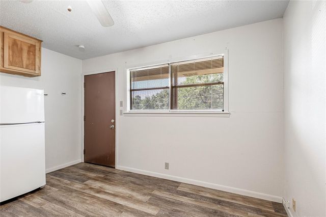 112, 116, 120 Mcadams Lane, Huntsville, TX 77340