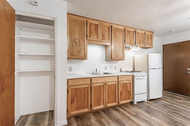 112, 116, 120 Mcadams Lane, Huntsville, TX 77340