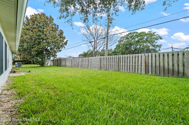188 Crystal Lake Road, Melbourne, FL 32901