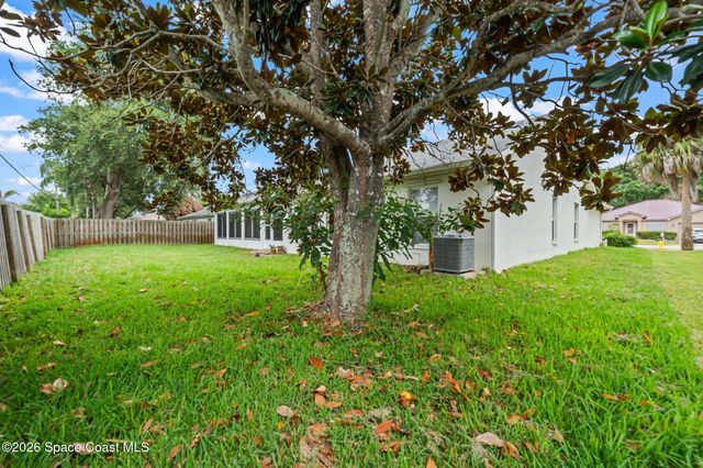 188 Crystal Lake Road, Melbourne, FL 32901