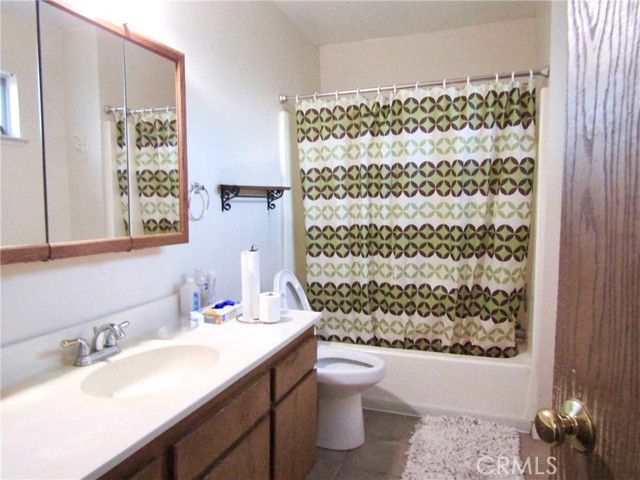 10687 Maple, Hesperia, CA 92345