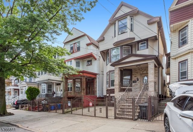 320 Clifton Ave, Newark City, NJ 07104