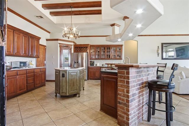 9209 SW 28th Street, Oklahoma City, OK 73128