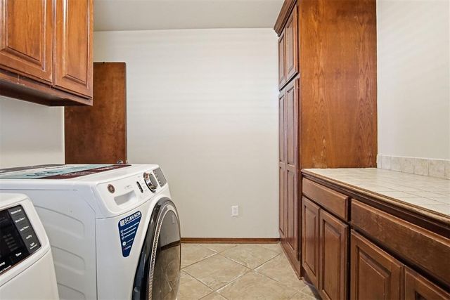 9209 SW 28th Street, Oklahoma City, OK 73128