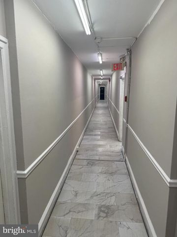 6024-28 LARCHWOOD AVE, Philadelphia, PA 19143