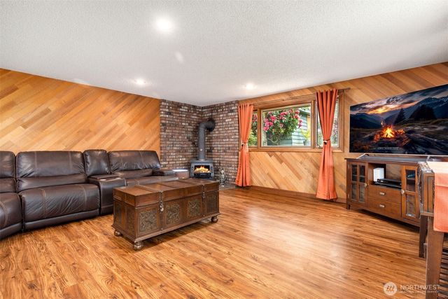 4919 Dogwood Drive, Everett, WA 98203