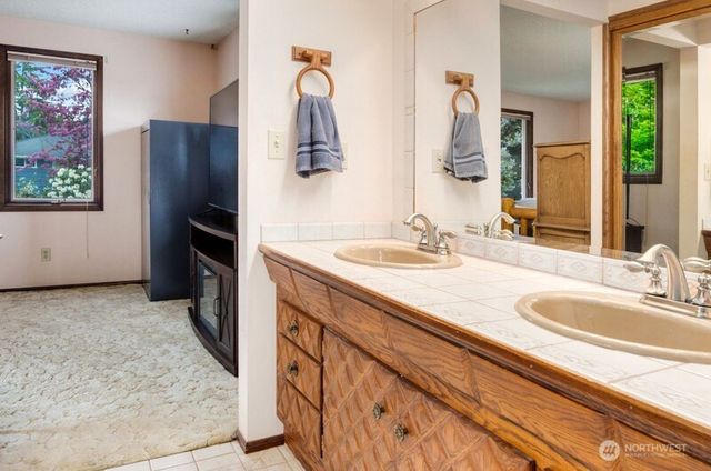 4919 Dogwood Drive, Everett, WA 98203