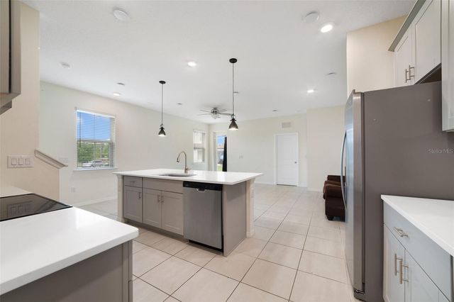 4371 CREEK COVE LANE, Kissimmee, FL 34744