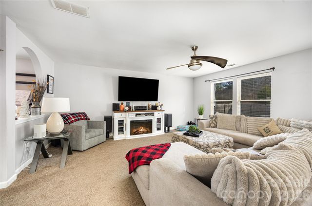 416 Inverness Lane, Salisbury, NC 28146