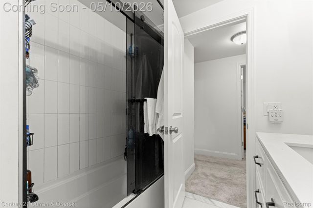 8834 Dublin Way, Sterling Heights, MI 48314