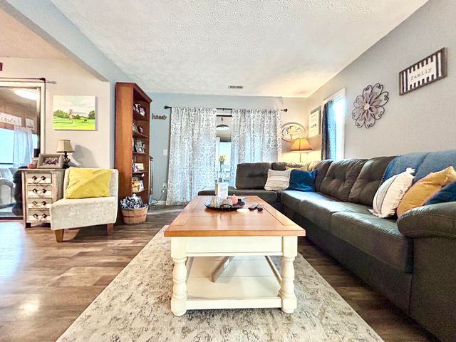 48-3 Woodson Bend Resort, Bronston, KY 42518