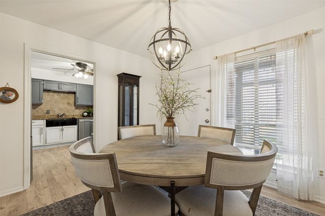 10536 Stone Canyon Road 119, Dallas, TX 75230