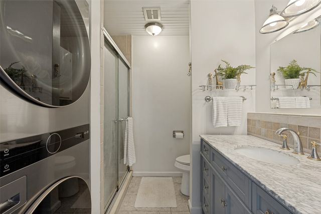 10536 Stone Canyon Road 119, Dallas, TX 75230