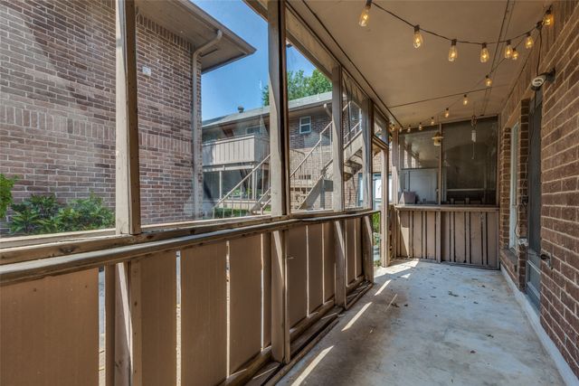 10536 Stone Canyon Road 119, Dallas, TX 75230