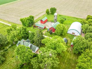 466 Quail Trap Road, Caledonia, IL 61011