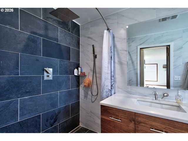 788 Nw 13TH Ave, Canby, OR 97013