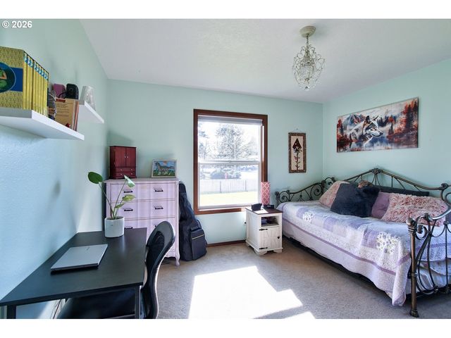 788 Nw 13TH Ave, Canby, OR 97013