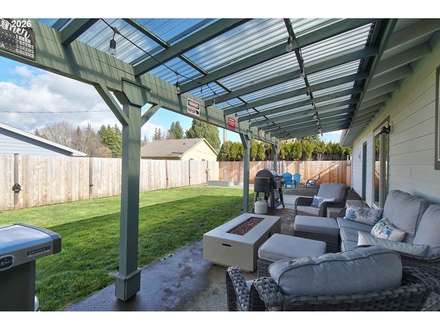 788 Nw 13TH Ave, Canby, OR 97013