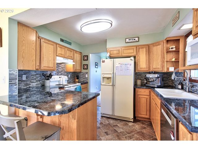 788 Nw 13TH Ave, Canby, OR 97013