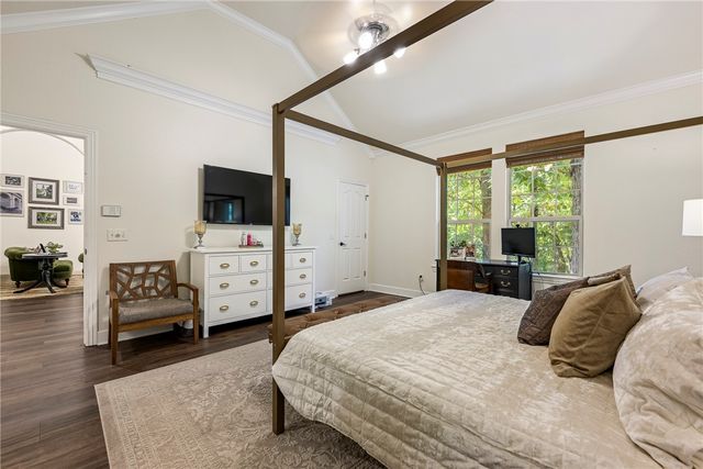 814 Summit Loop, Rogers, AR 72756