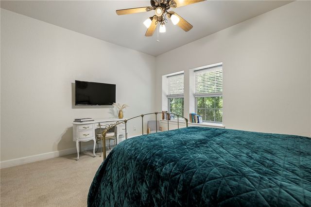 814 Summit Loop, Rogers, AR 72756