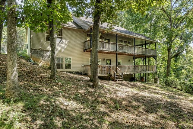 814 Summit Loop, Rogers, AR 72756