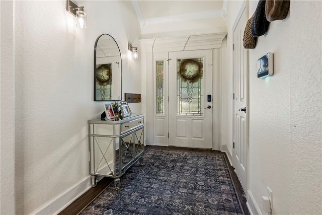 814 Summit Loop, Rogers, AR 72756