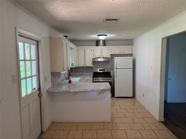 1643 Holiday Boulevard, Bossier City, LA 71112