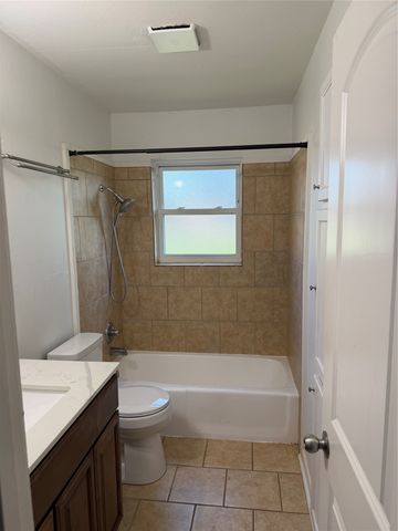 1643 Holiday Boulevard, Bossier City, LA 71112