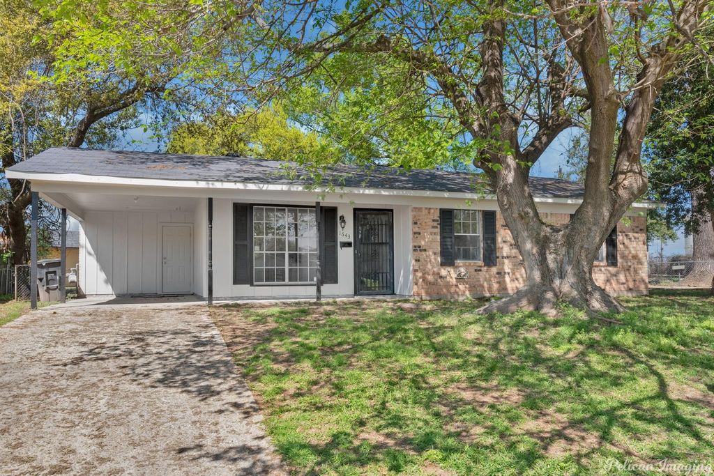 1643 Holiday Boulevard, Bossier City, LA 71112