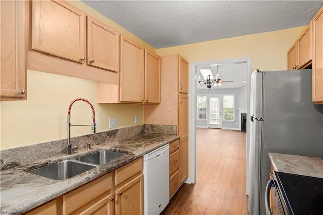 4224 Lake Brandt Road, Greensboro, NC 27455