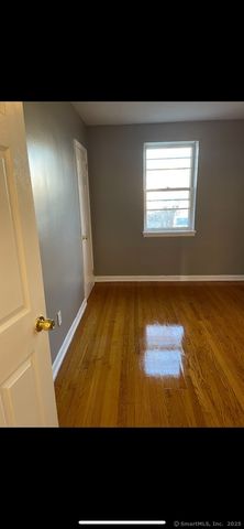 442 Wells Street, Bridgeport, CT 06606
