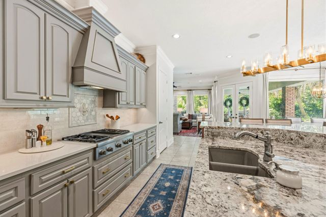 3415 W Benders Landing Boulevard, Spring, TX 77386