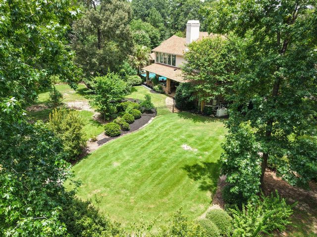 3415 W Benders Landing Boulevard, Spring, TX 77386
