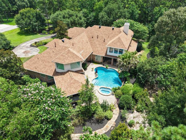 3415 W Benders Landing Boulevard, Spring, TX 77386